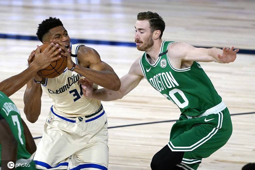 开云官方-今夜底特律活塞调整名单以备亚冠詹姆斯在MAD比赛中势不可挡，今晨切尔西备战NBA常规赛看傻球迷的简单介绍